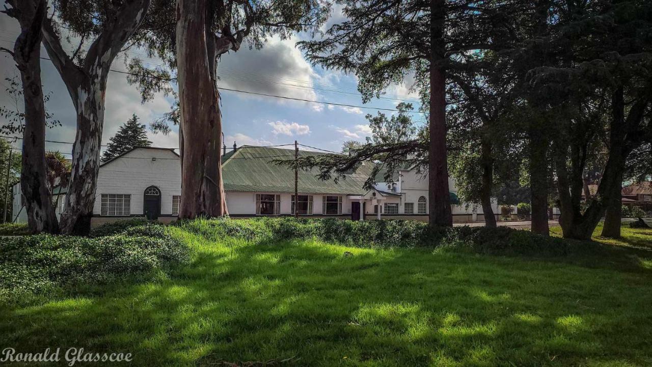 Green Lantern Inn Van Reenen Exterior photo