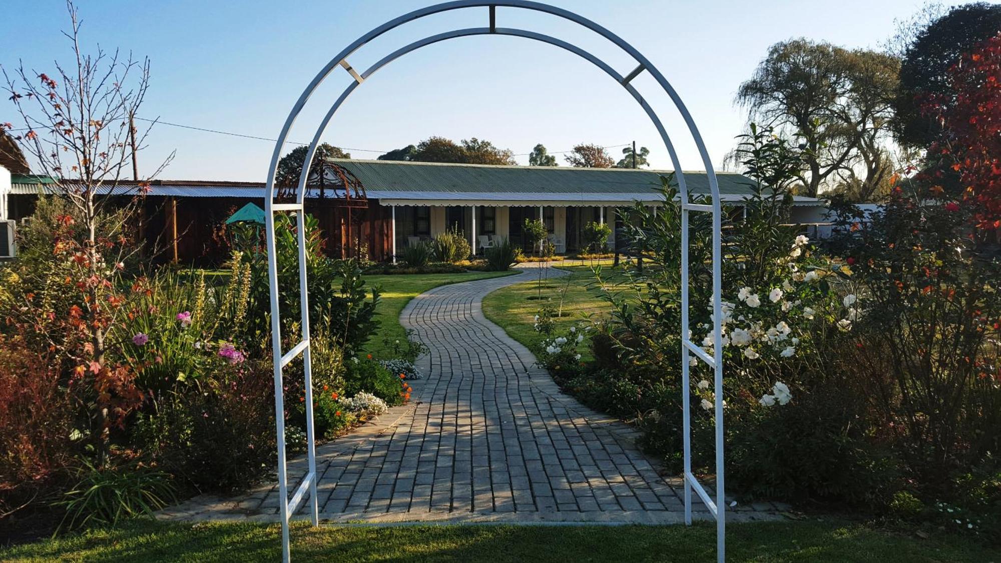 Green Lantern Inn Van Reenen Exterior photo