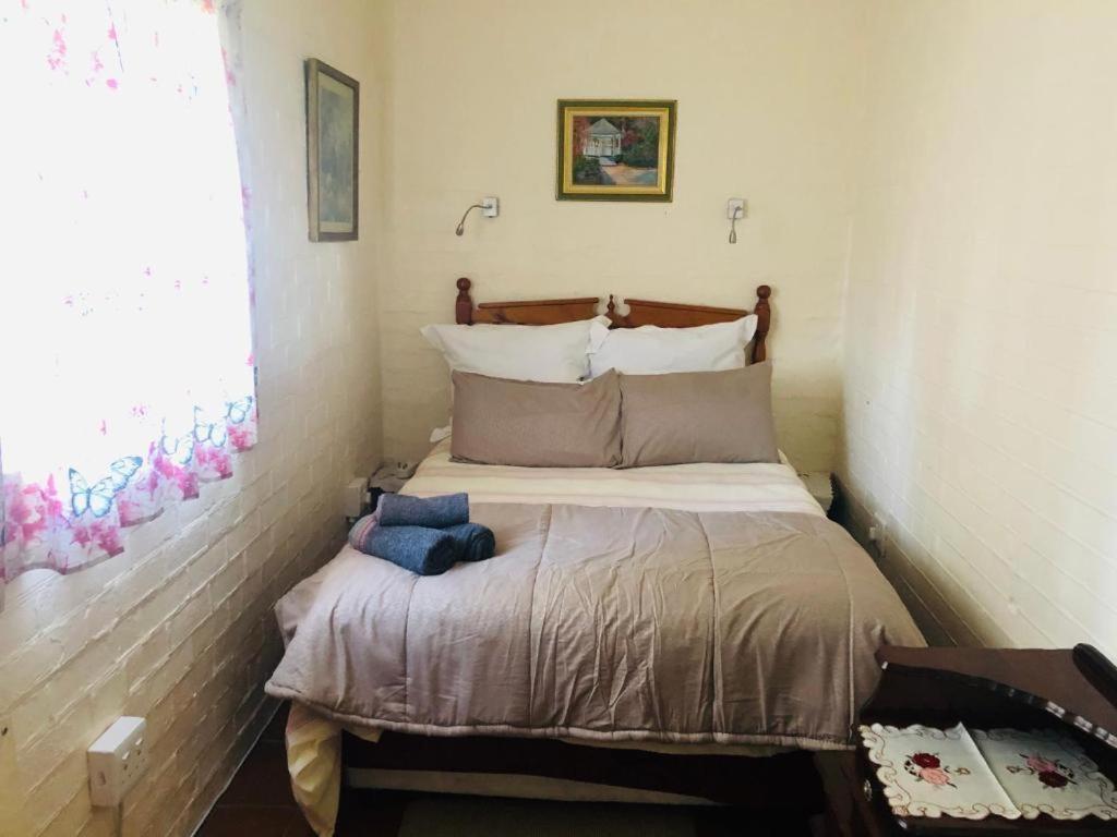 Green Lantern Inn Van Reenen Room photo