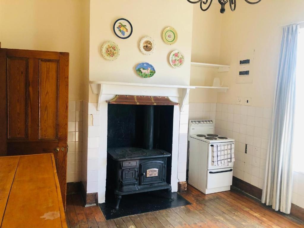 Green Lantern Inn Van Reenen Room photo